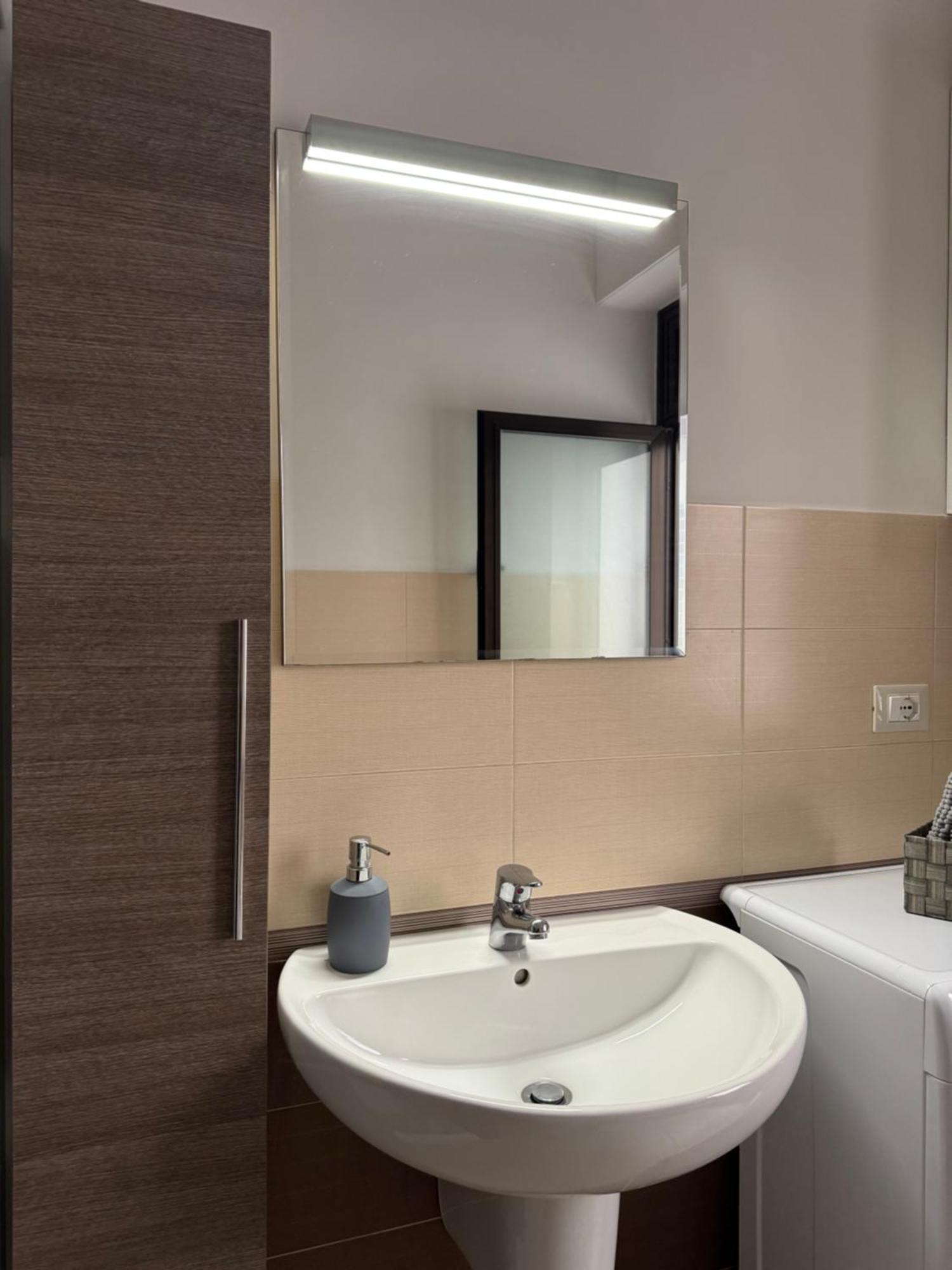 Casa Manthone - Luxrental Apartments Pescara Kültér fotó
